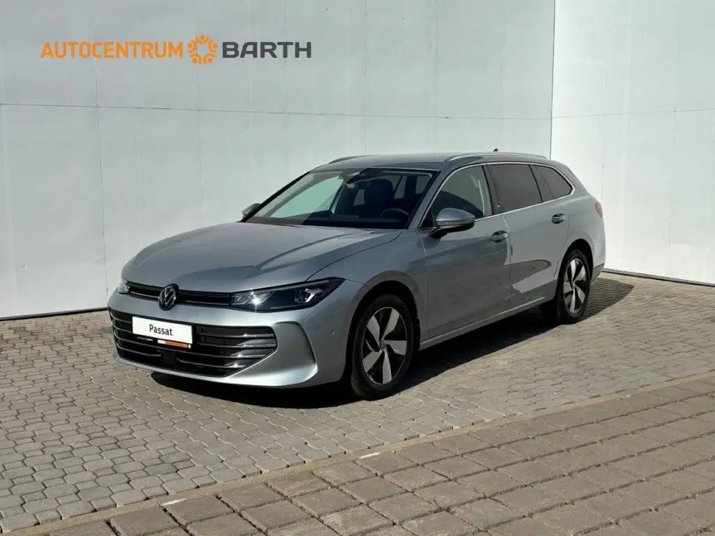 Volkswagen Passat Life 7DSG mHEV 1,5eTSI / 110kW