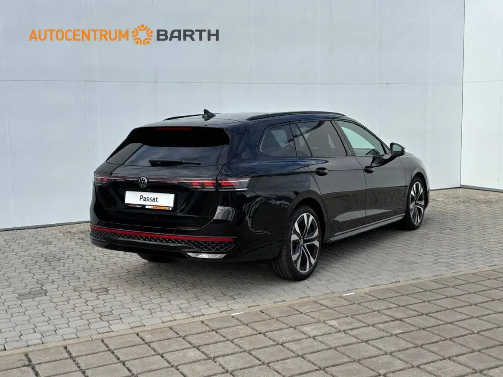 Volkswagen Passat R-Line Family 7DSG 2,0TDI / 110kW