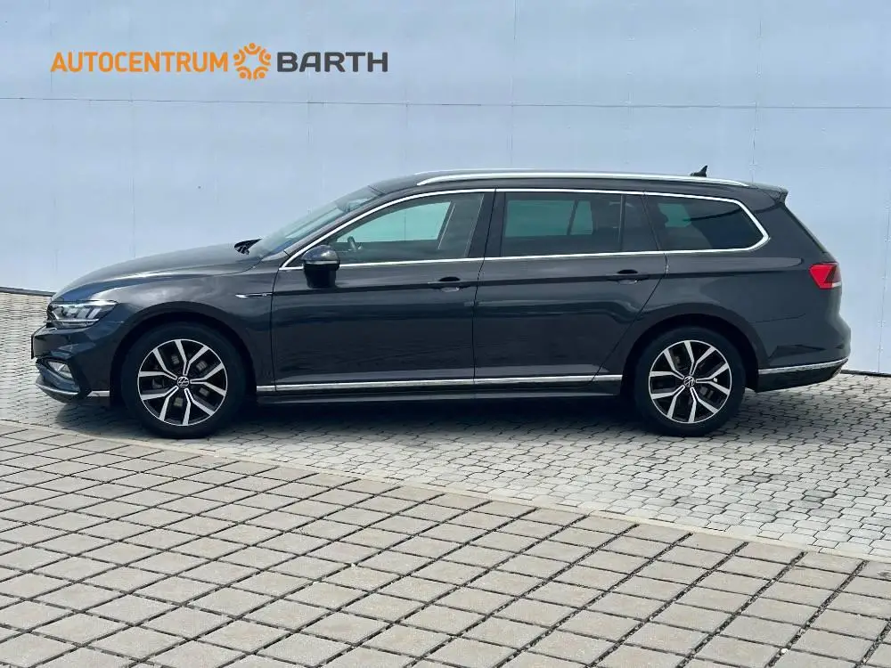 Volkswagen Passat Variant Business  2,0TDi / 110kW