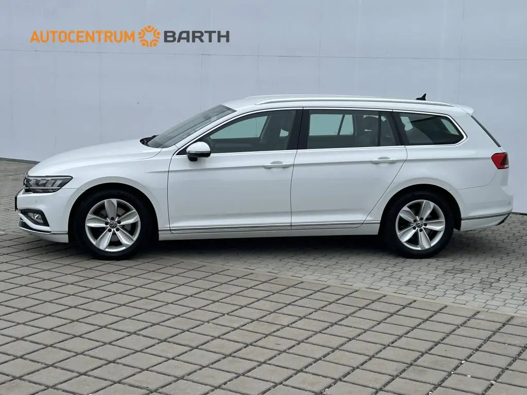 Volkswagen Passat Variant Elegance 7DSG 1,5TSi / 110kW