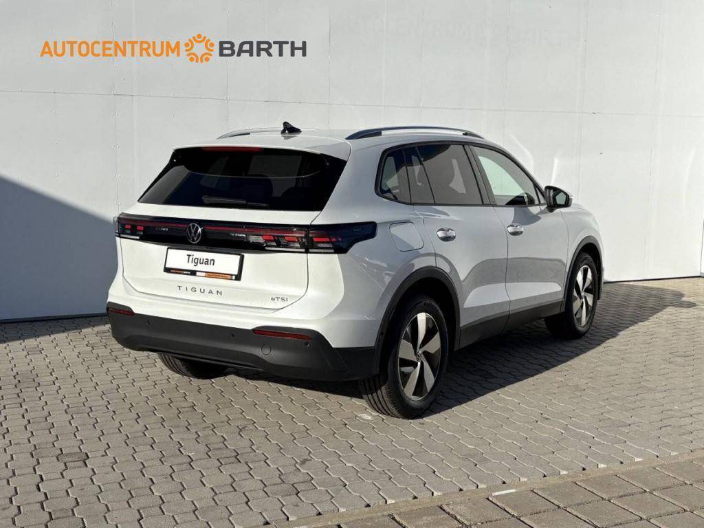 Volkswagen Tiguan People 7DSG 2,0TDi / 110kW