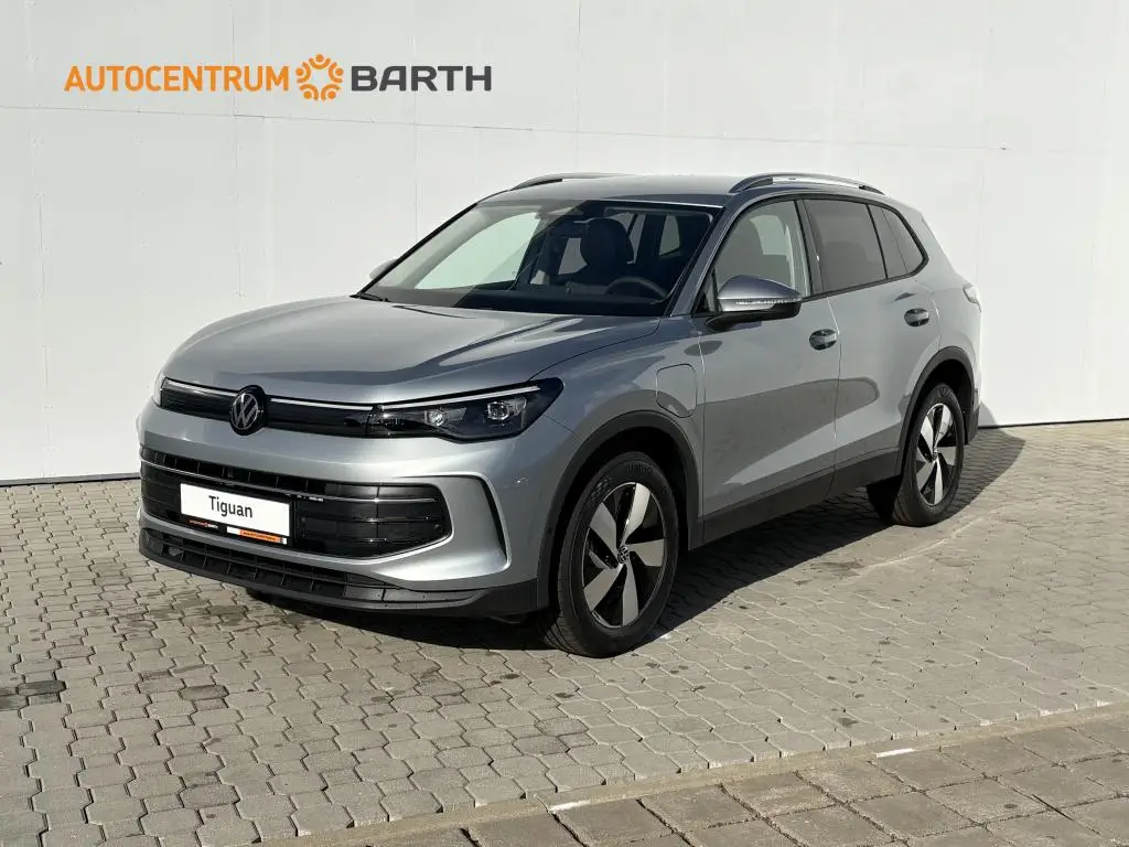 Volkswagen Tiguan People eHybrid 6DSG 1,5TSi / 110kW