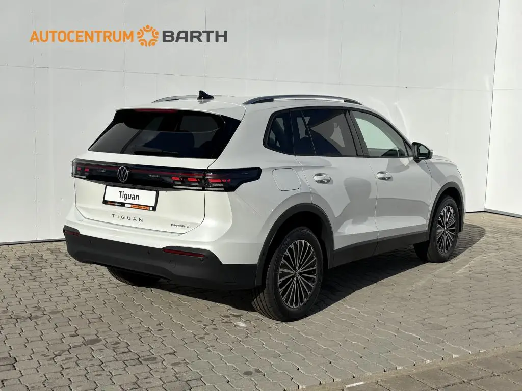 Volkswagen Tiguan People eHybrid 6DSG 1,5TSi / 110kW