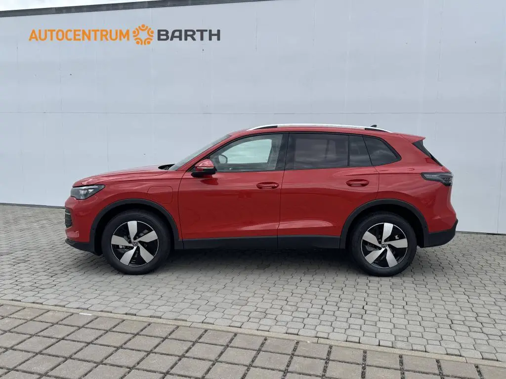 Volkswagen Tiguan People eHybrid 6DSG 1,5TSi / 110kW