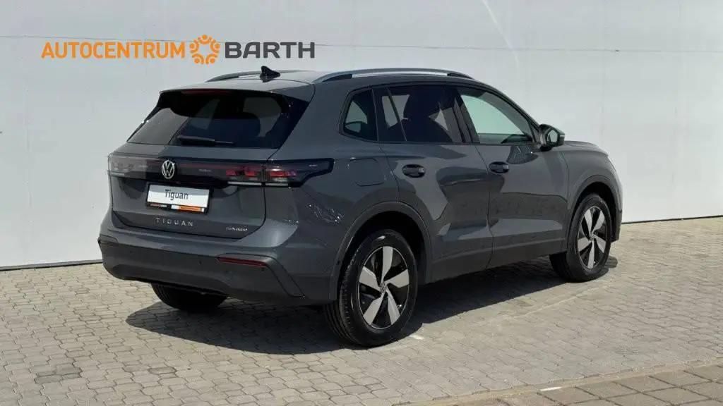 Volkswagen Tiguan People eHybrid 6DSG 1,5TSi / 110kW