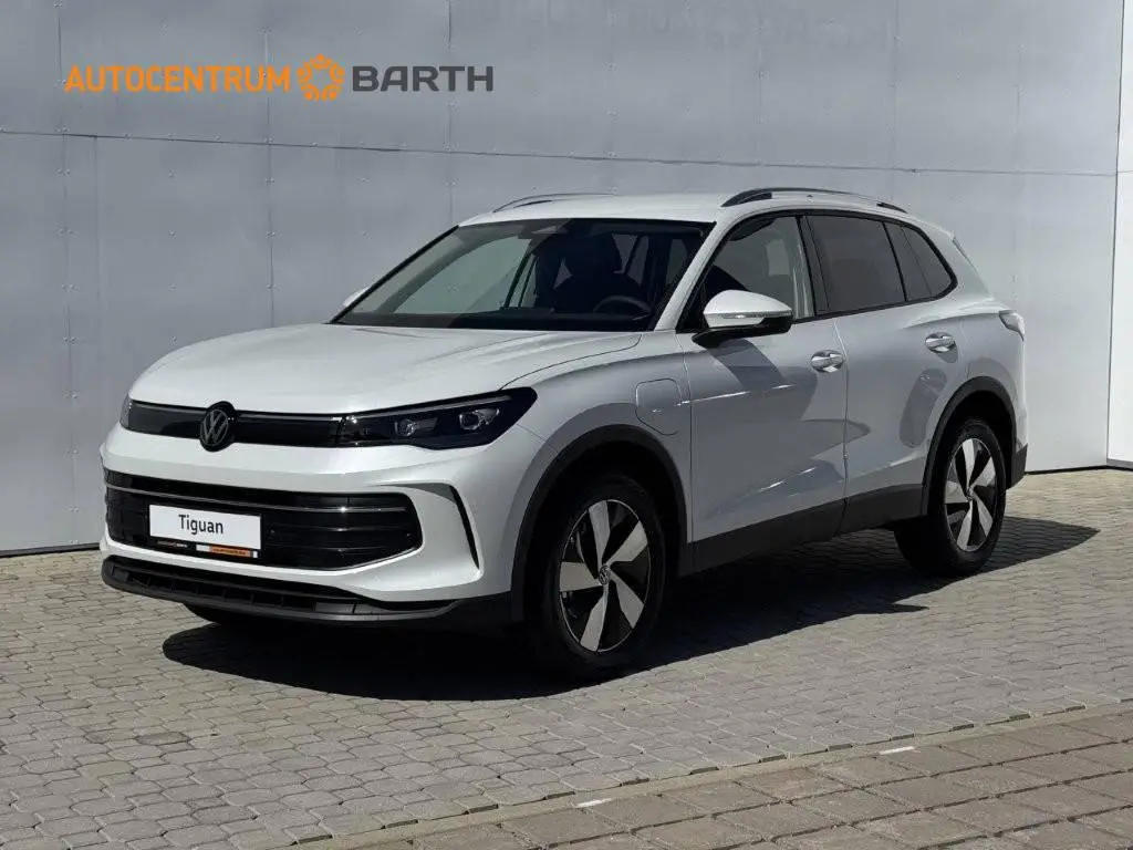 Volkswagen Tiguan People eHybrid 6DSG 1,5TSi / 110kW