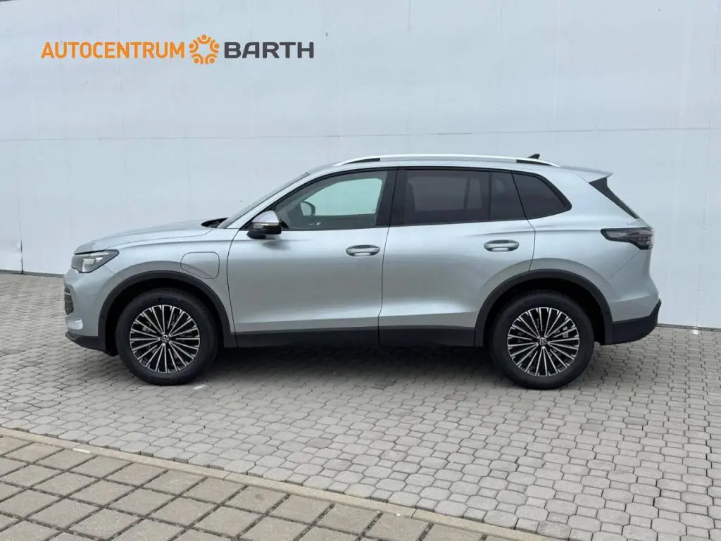 Volkswagen Tiguan People eHybrid 6DSG 1,5TSi / 110kW