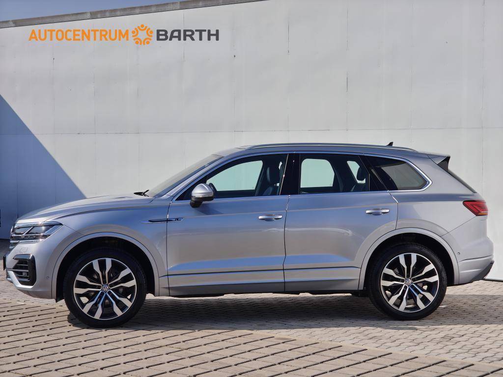 Volkswagen Touareg R-line 8TT 3,0TDI / 210kW