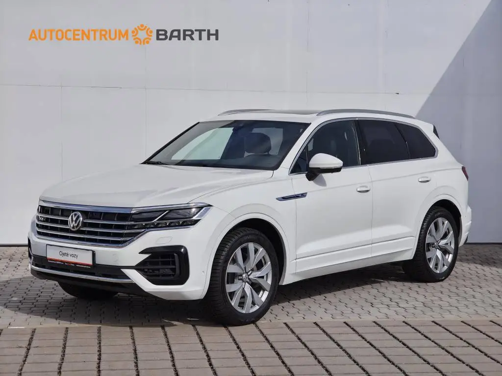 Volkswagen Touareg R-Line 8TT 4Motion 3,0TDI V6 / 210kW
