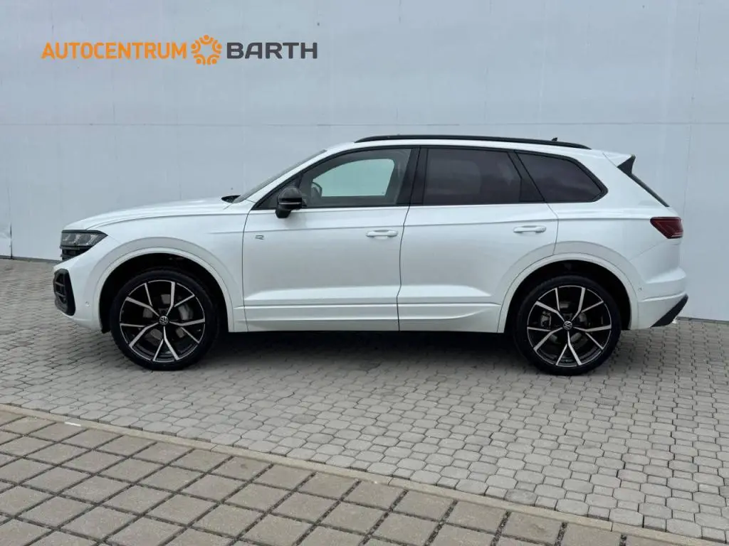 Volkswagen Touareg R-Line 8TT 4Motion 3,0TDI V6 / 210kW