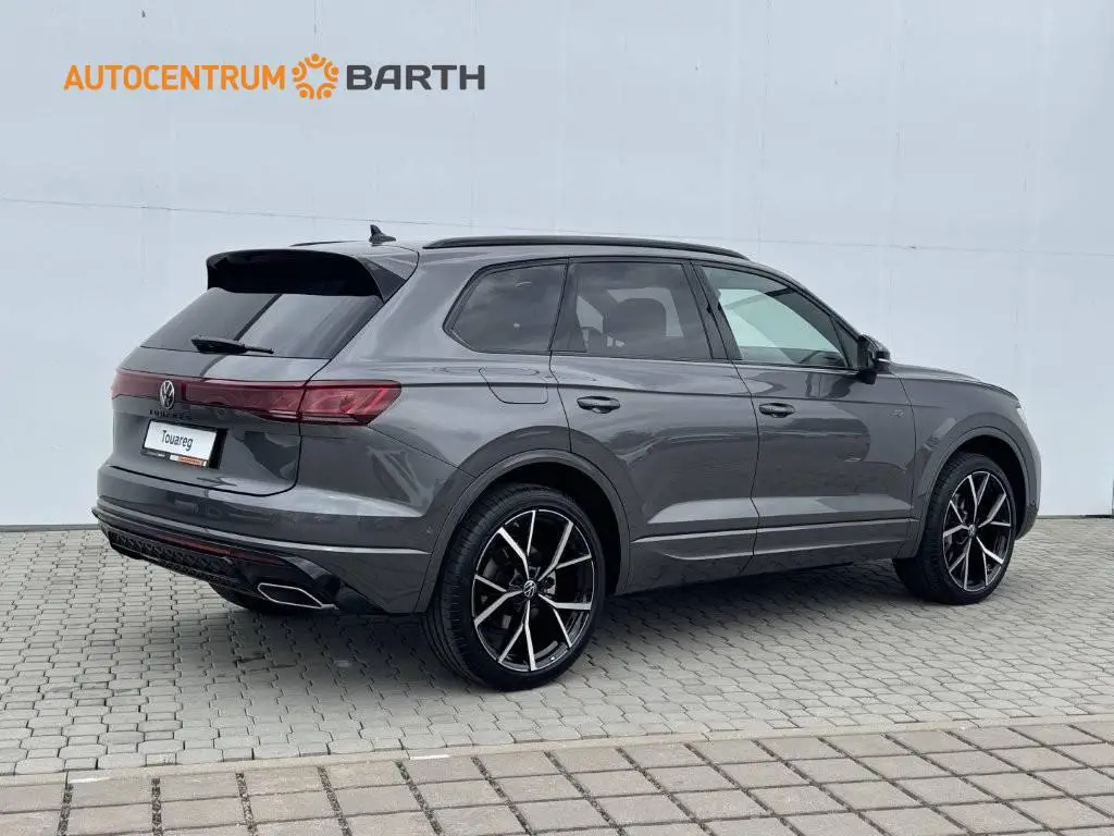 Volkswagen Touareg R-Line 8TT 4Motion 3,0TDI V6 / 210kW