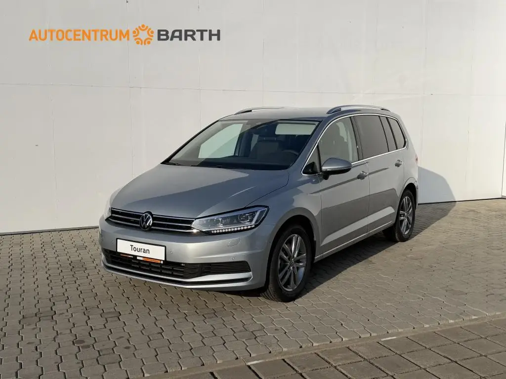 Volkswagen Touran Love 7DSG 1,5TSI / 110kW