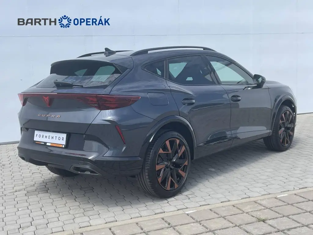 CUPRA Formentor DSG 4WD 2,0 TSI / 150kW