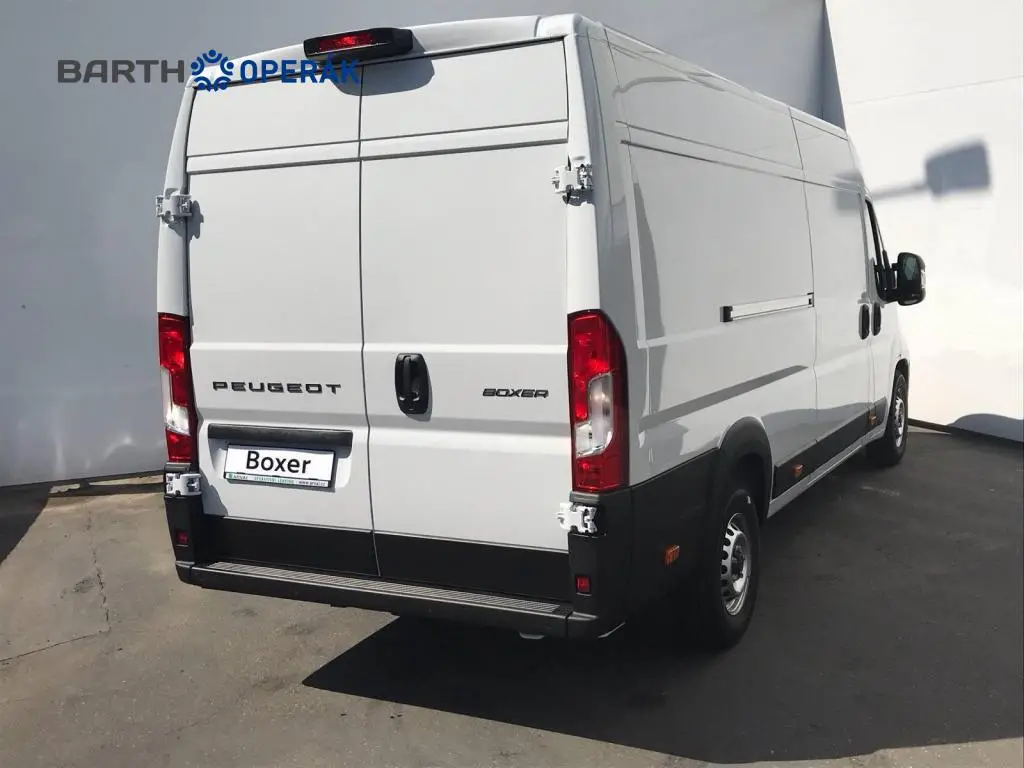Peugeot Boxer Furgon 4350 L4H2 MAN6 2,2 BlueHDi / 132kW