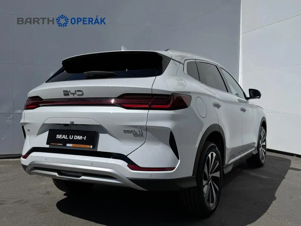 BYD SEAL U DM-i Design AWD 1,5 / 238kW