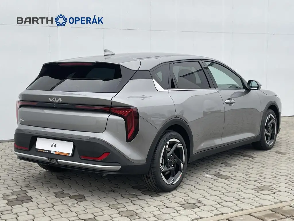KIA K4 TOP 7DCT 1,6 T-GDi / 110kW