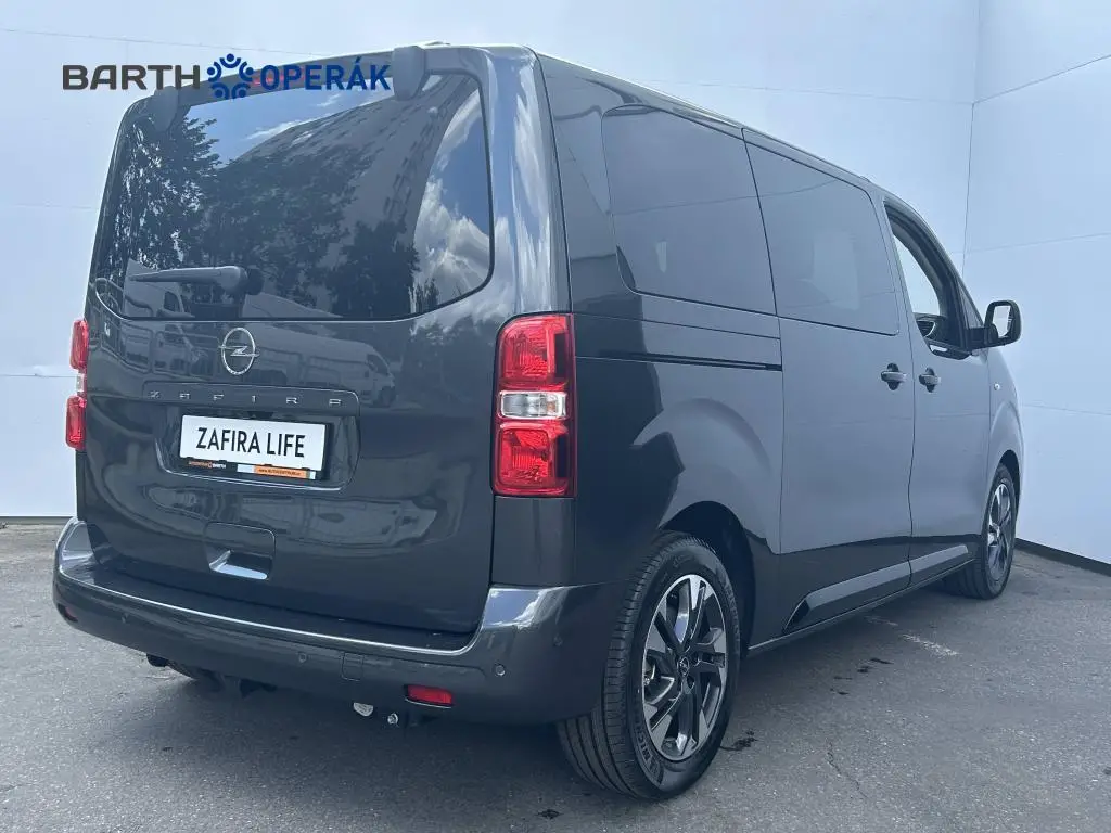Opel Zafira L1 (M) Elegance 2.2 CDTi / 132kW
