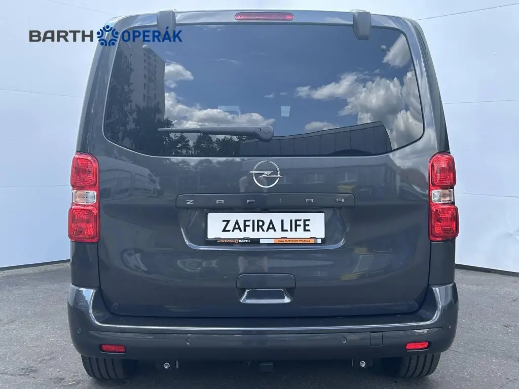 Opel Zafira L1 (M) Elegance 2.2 CDTi / 132kW