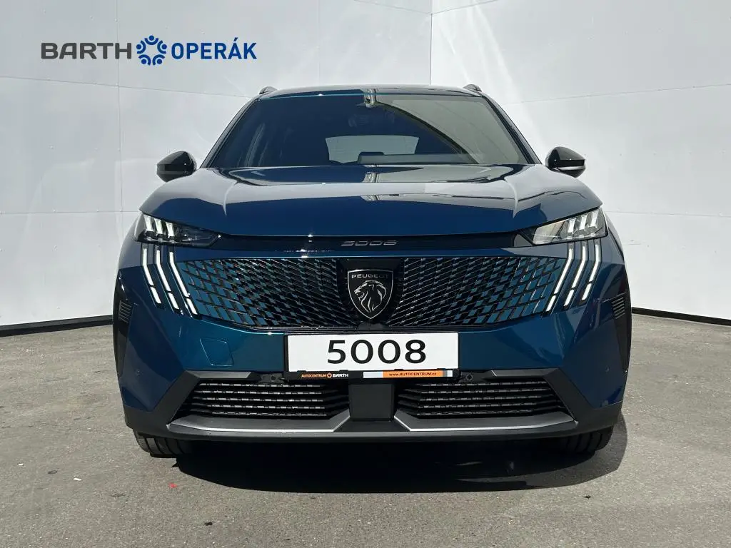 Peugeot 5008 GT e-DCS6 Hybrid / 107kW