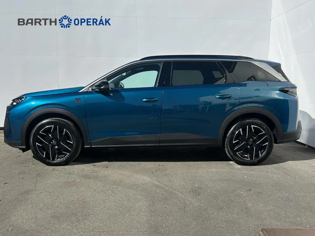 Peugeot 5008 GT e-DCS6 Hybrid / 107kW