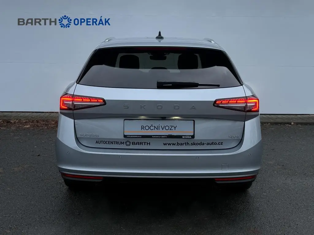 Škoda Superb Combi L&K 7DSG 2,0 TDI / 142kW