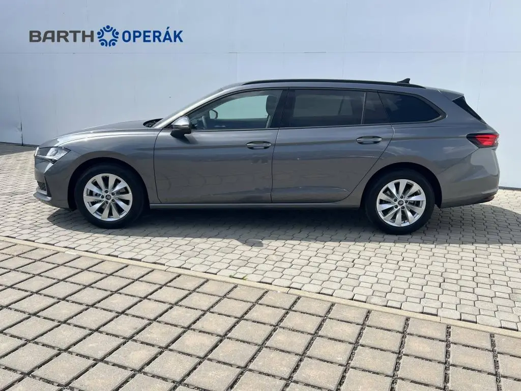 Škoda Superb Combi Selection 7DSG 2,0TDI / 110kW