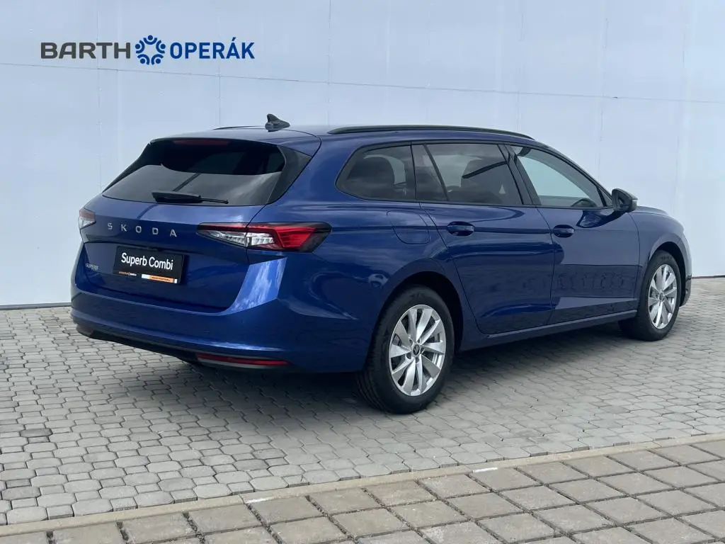Škoda Superb Combi Selection 7DSG 2,0TDI / 110kW