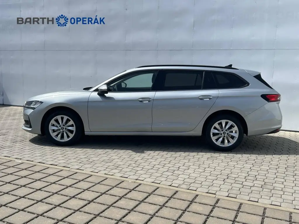 Škoda Superb Combi Selection 7DSG 2,0TDI / 110kW
