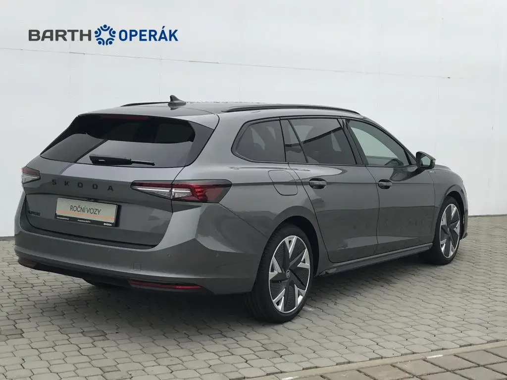 Škoda Superb Combi Sportline DSG 2,0TDI / 110kW