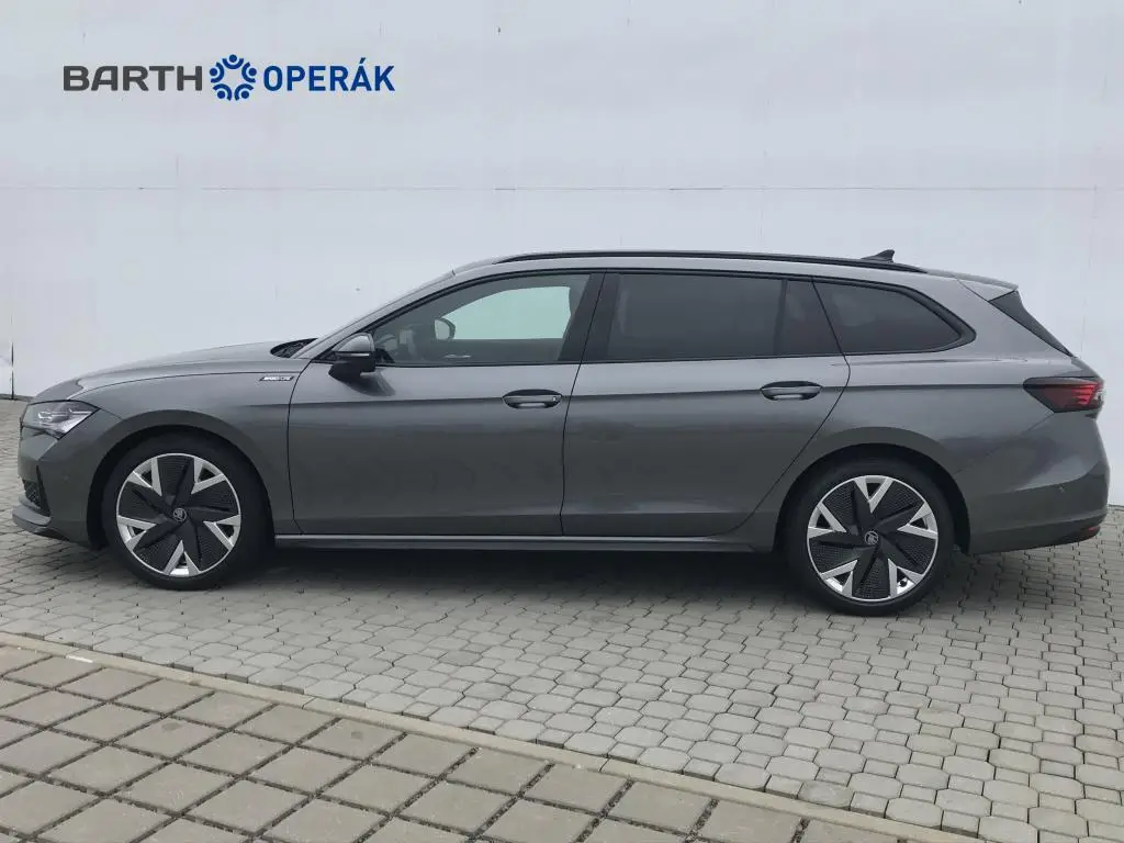 Škoda Superb Combi Sportline DSG 2,0TDI / 110kW