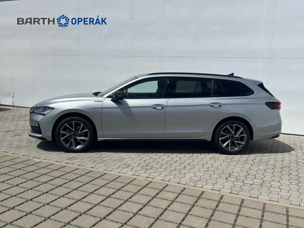 Škoda Superb Combi Sportline DSG 2,0TDI / 110kW