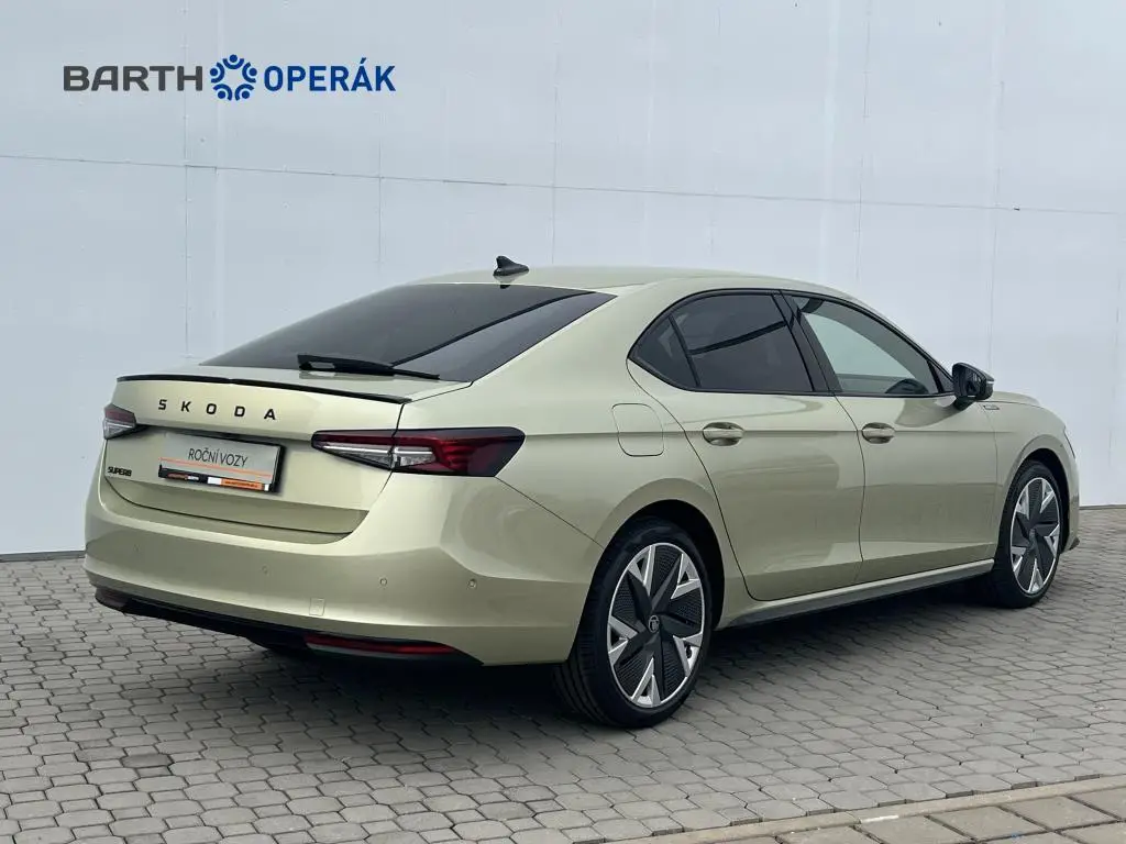 Škoda Superb Sportline 7DSG 2,0TDI / 110kW