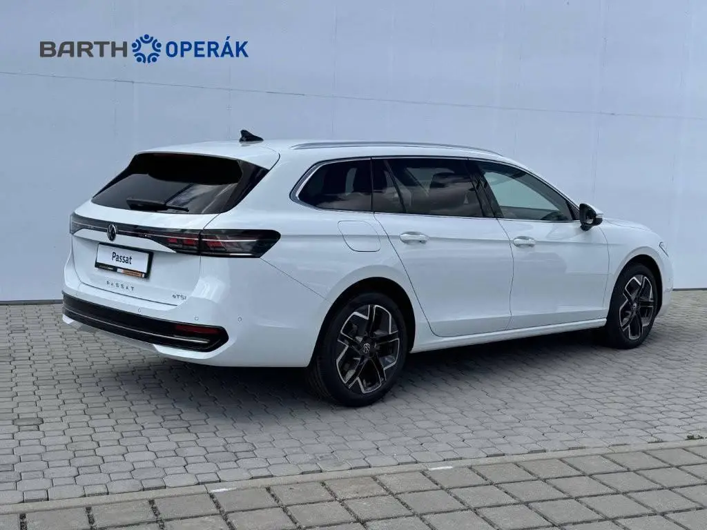 Volkswagen Passat Elegance 7DSG 2,0TDI / 110kW