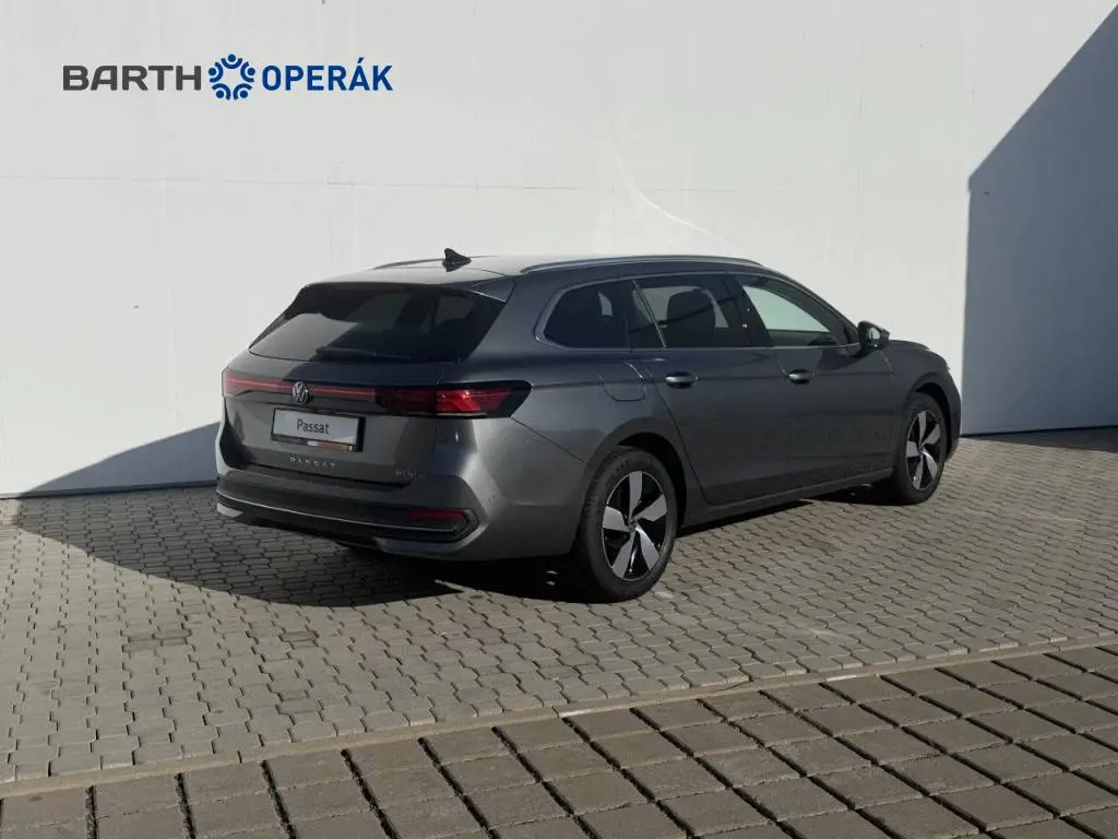 Volkswagen Passat Life 7DSG 2,0TDI / 110kW