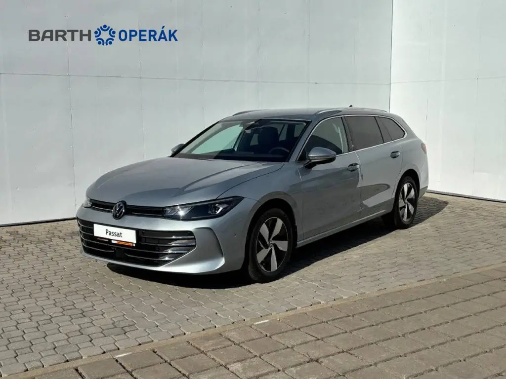 Volkswagen Passat Life 7DSG mHEV 1,5eTSI / 110kW