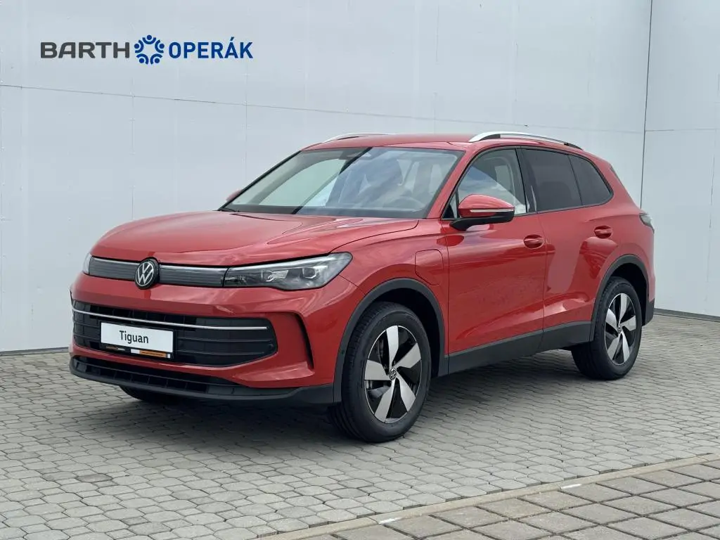 Volkswagen Tiguan People eHybrid 6DSG 1,5TSi / 110kW