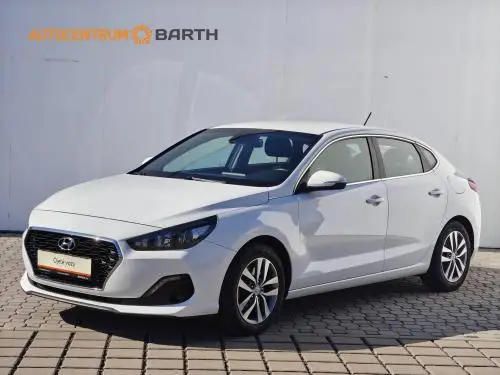 hyundai-i30-fastback-1-6-crdi-100kw01-69d66ec6c9553.jpg