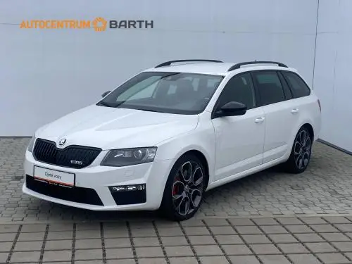 skoda-octavia-combi-rs-6dsg-2-0tsi-162kw01-68f0f97c8a228.jpg