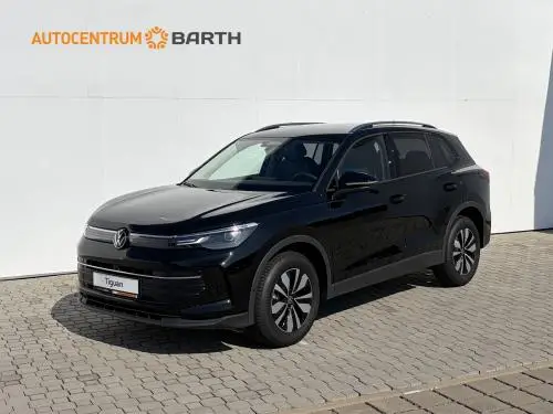 volkswagen-tiguan-love-7dsg-mhev-1-5etsi-110kwphoto-1-6a90156b9f78f.jpg