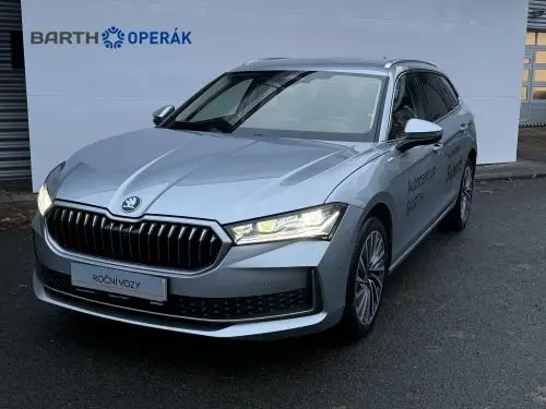 skoda-superb-combi-l-k-7dsg-2-0-tdi-142kwphoto-1-69170fec5dbe4.jpg