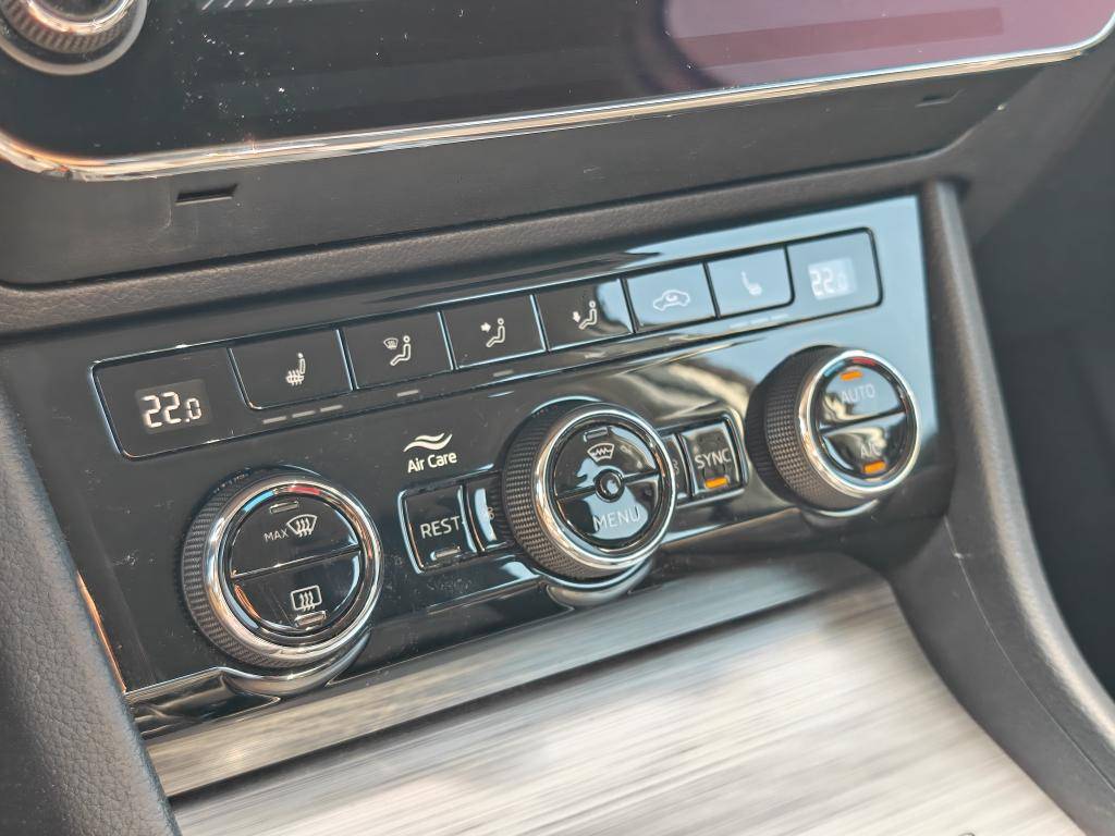 Škoda Superb Ambition 7DSG 2,0TDI / 110kW
