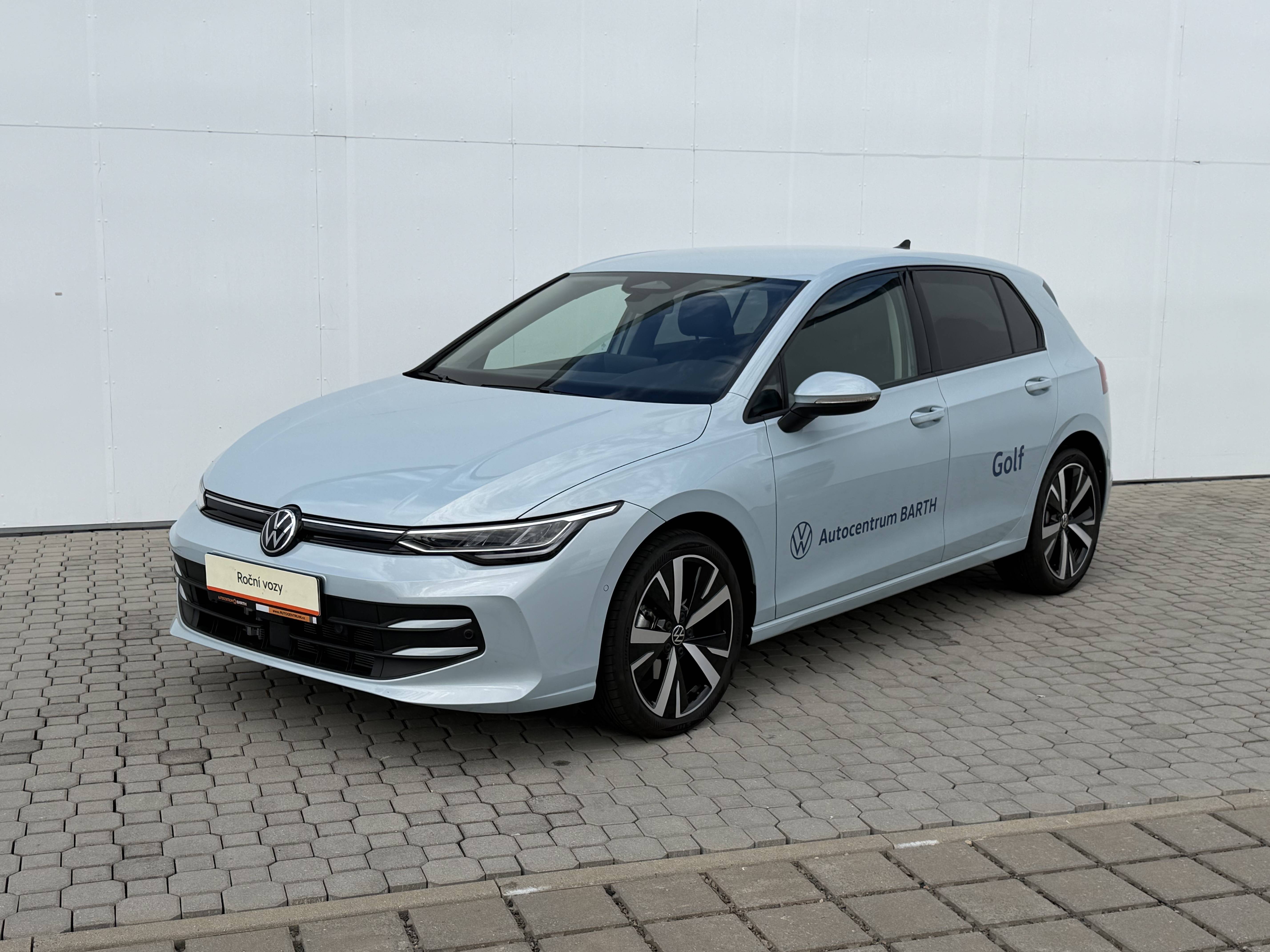 volkswagen-golf-people-6g-1-5tsi-110kwphoto-1-6aa2bc8450d08.jpg