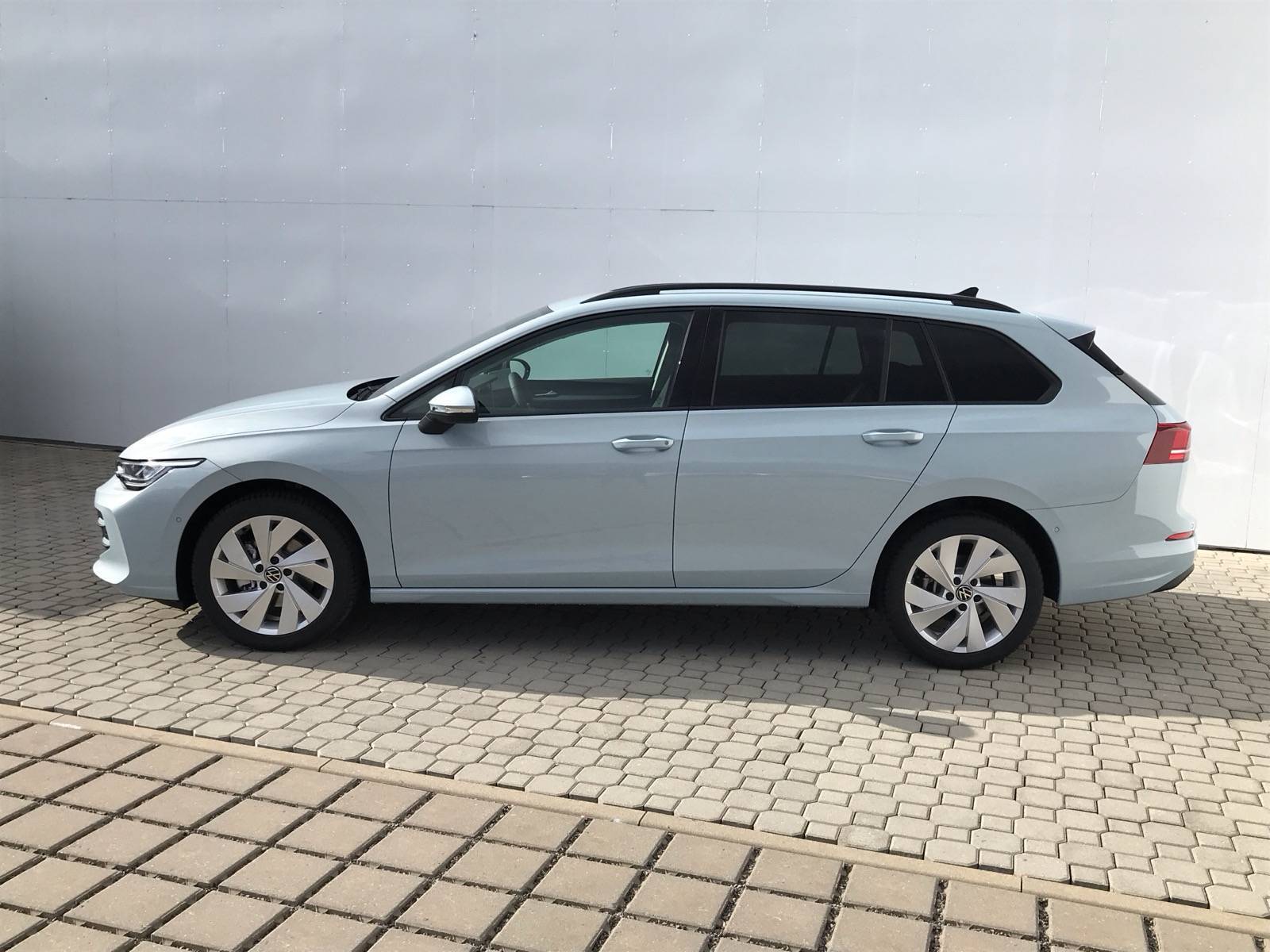 Volkswagen Golf Variant People 7DSG 1,5eTSI / 110kW
