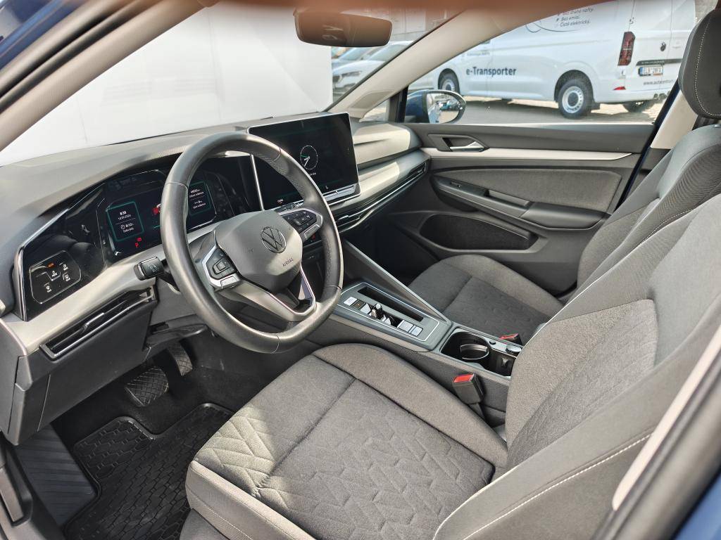 Volkswagen Golf Variant People 7DSG mHEV 1,5eTSI / 85kW