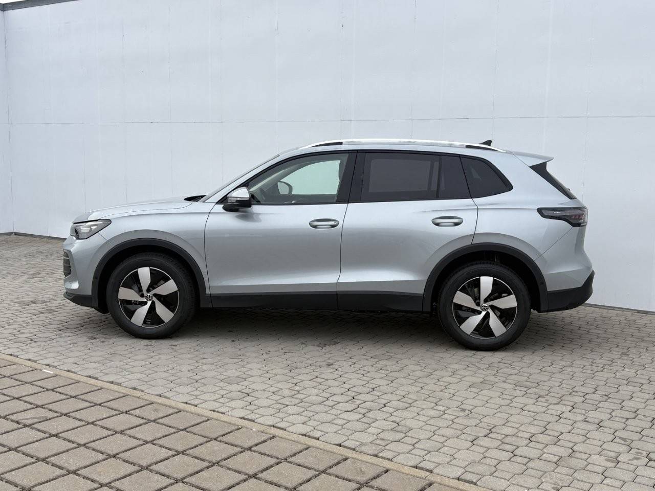 Volkswagen Tiguan People 7DSG mHEV 1,5eTSI / 110kW