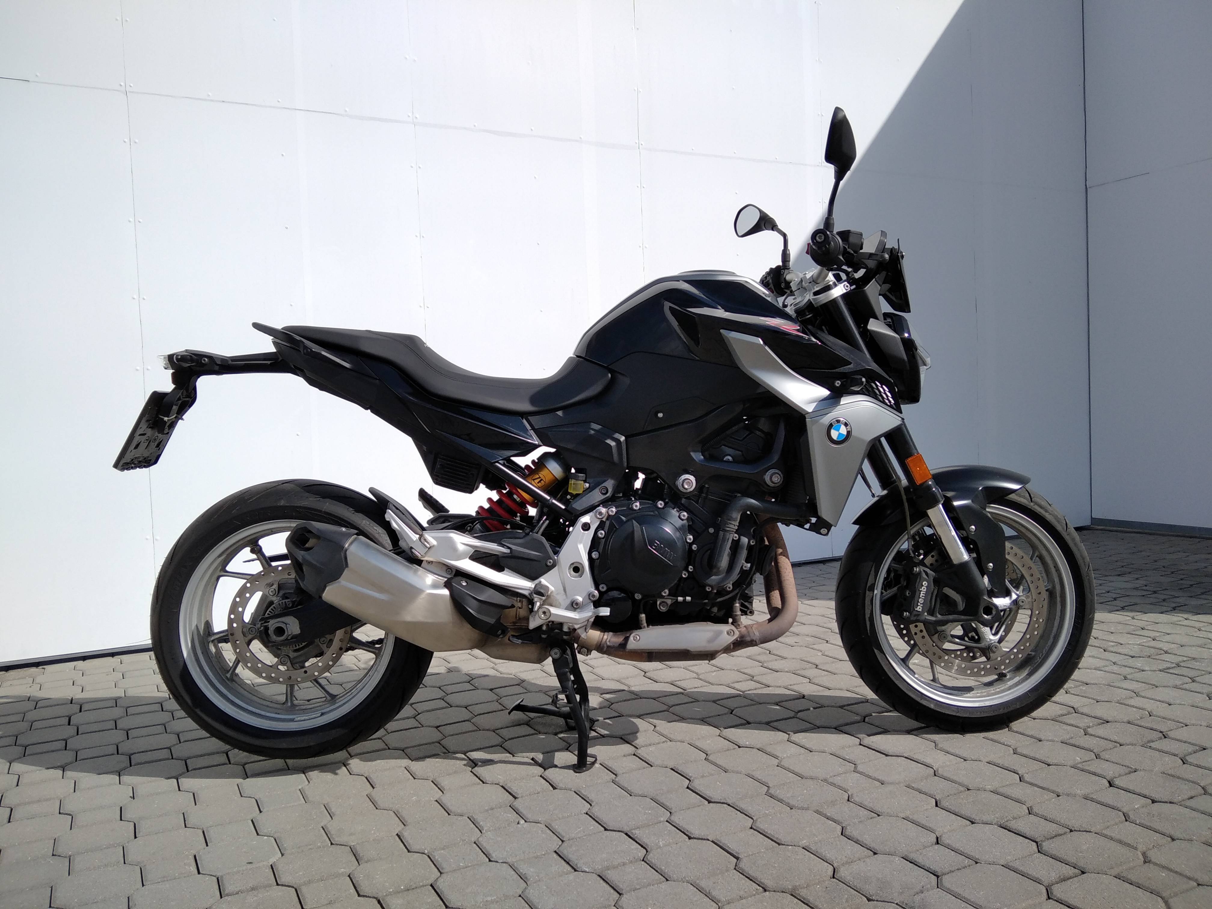 BMW Motorrad F 900 R  / 77kW