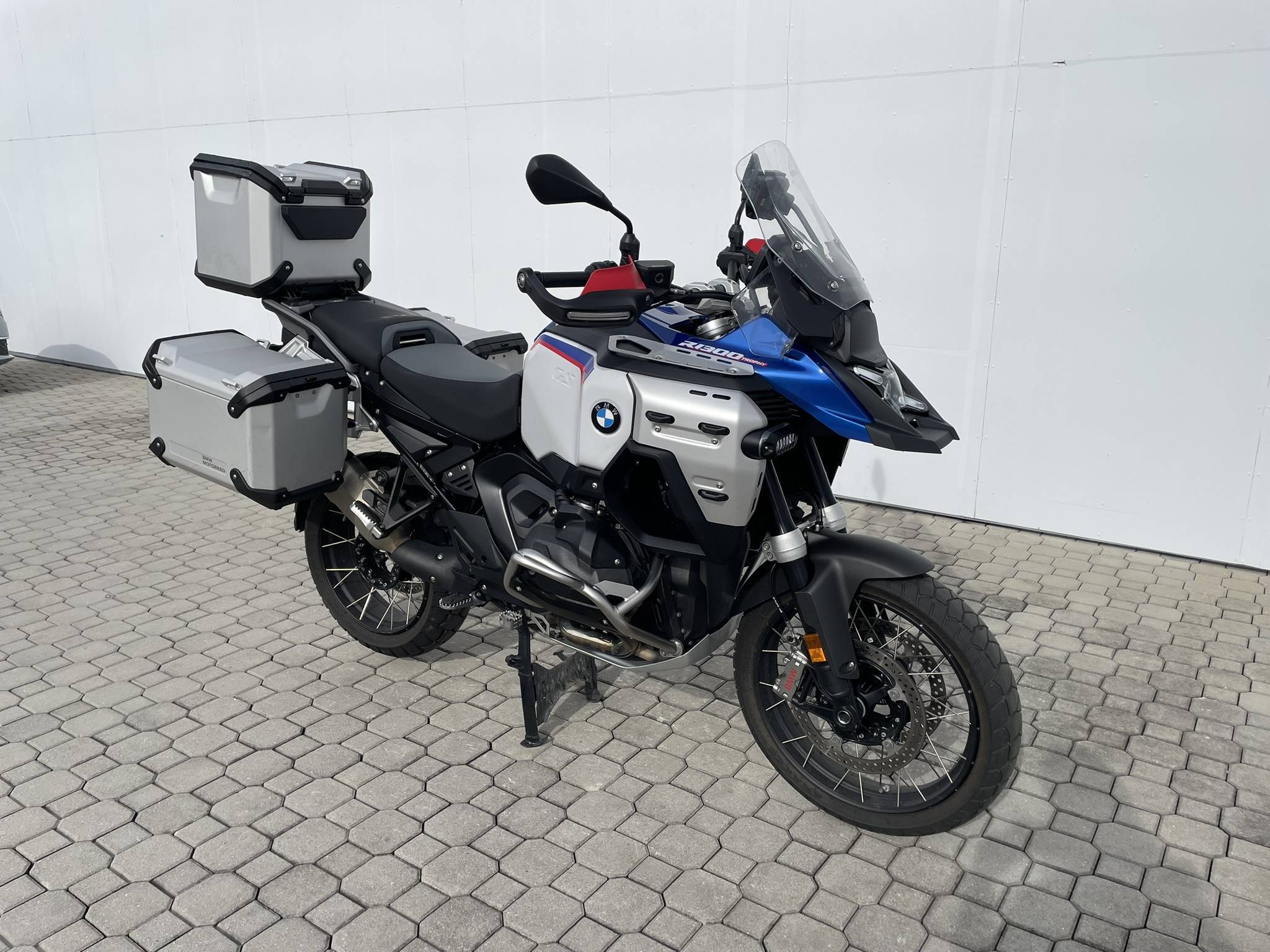 bmw-motorrad-r-1300-gs-adventure-107kwimg-6255-6aa2684d42039.jpg