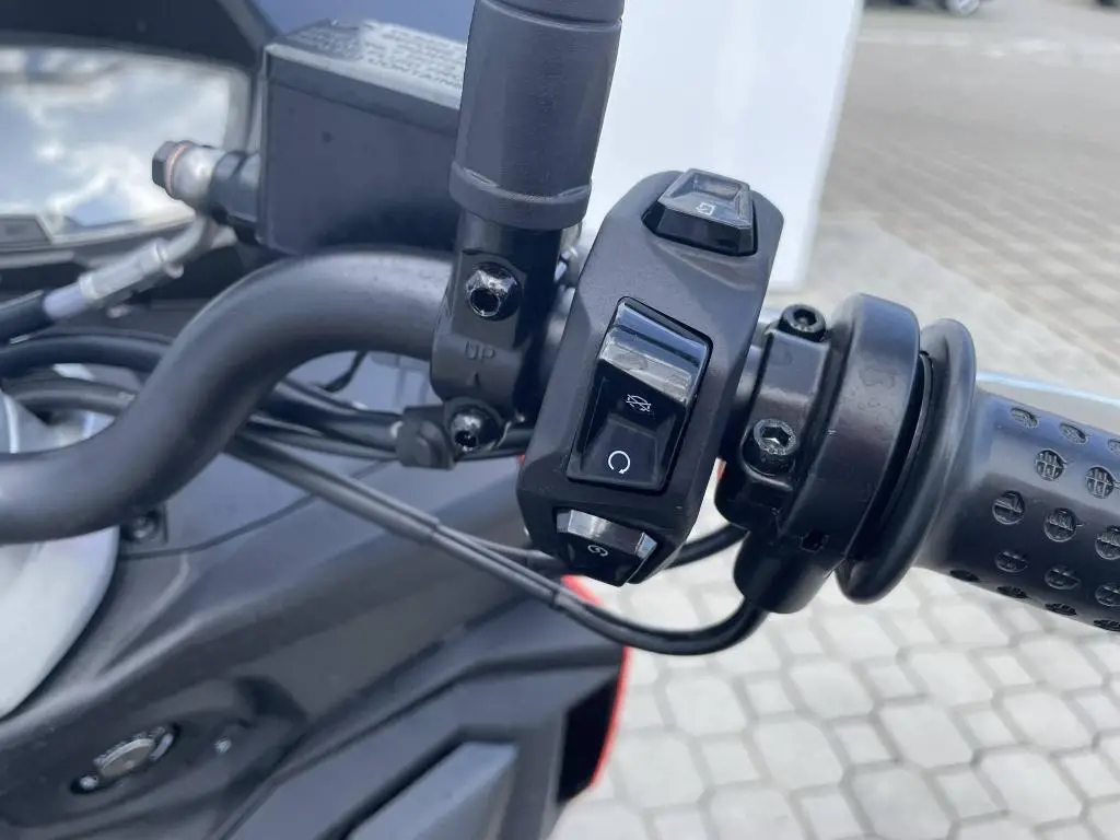 Aprilia SR GT 125 Sport EU5+  / 11kW