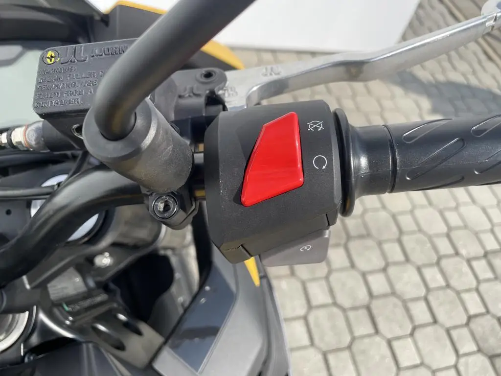 Aprilia Tuono 125 EU5+  / 11kW