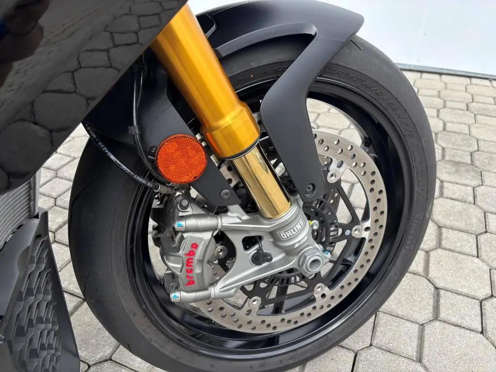 Aprilia Tuono V4 1100 Factory  / 129kW